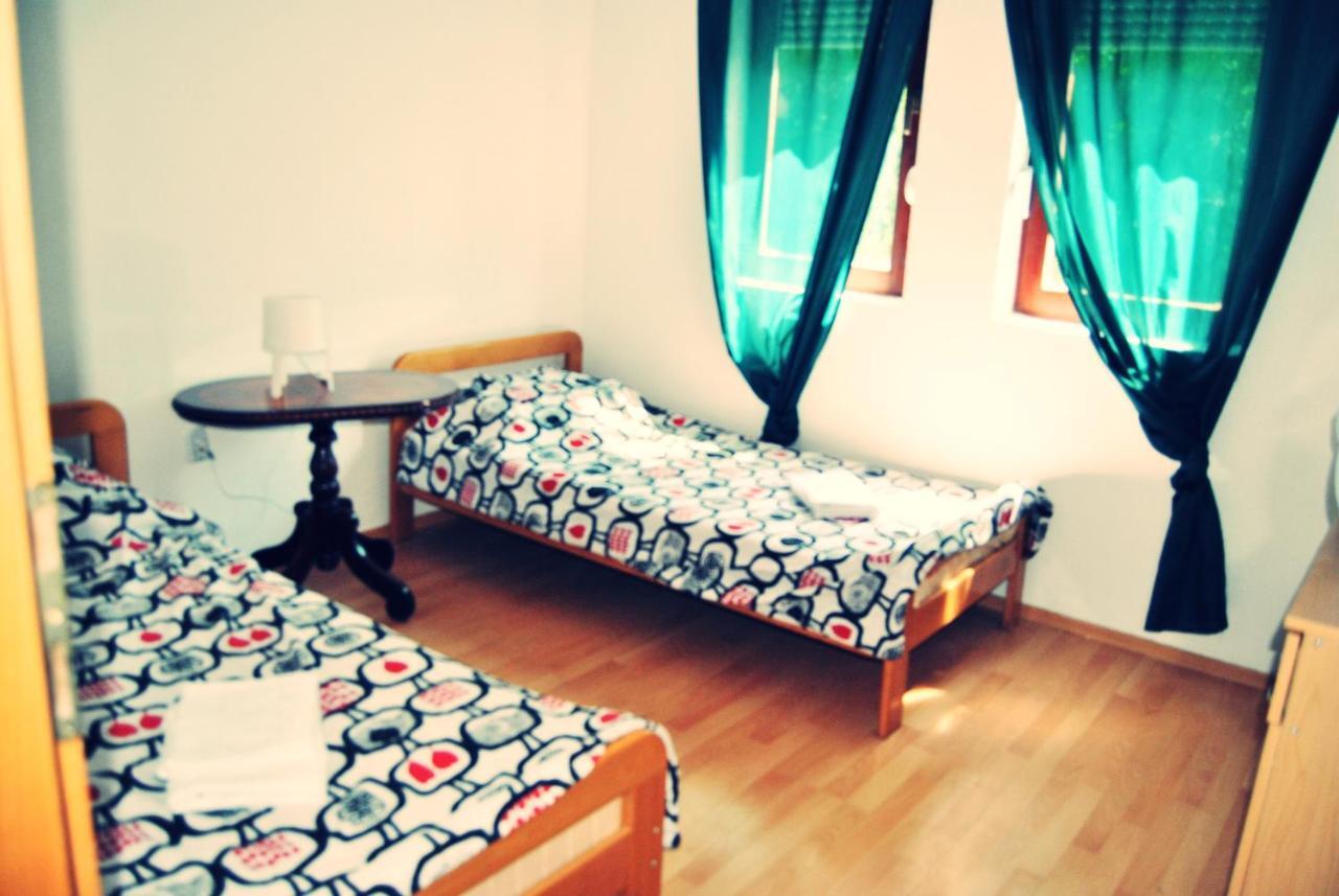 Lake View Apartment Ohrid Bagian luar foto
